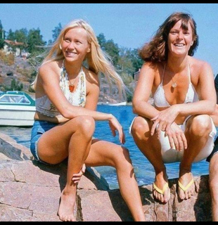 Anni-Frid Lyngstad feet photo 1