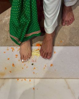 Hansika Motwani feet photo thumbnail