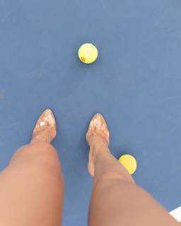 Olga Seryabkina feet photo thumbnail