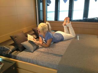 Wanda Nara feet photo thumbnail