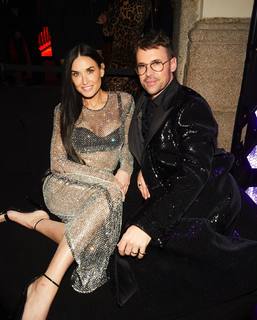Demi Moore feet photo thumbnail