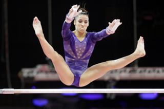 Aly Raisman feet photo thumbnail