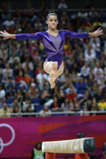 Aly Raisman feet photo thumbnail