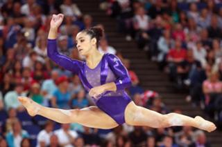 Aly Raisman feet photo thumbnail