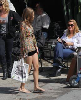 AnnaLynne McCord feet photo thumbnail