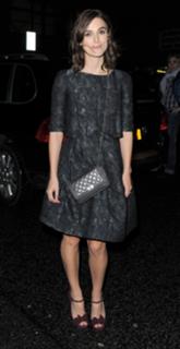 Keira Knightley feet photo thumbnail