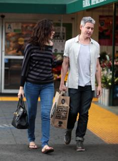 Emmy Rossum feet photo thumbnail