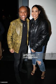 Jordin Sparks feet photo thumbnail