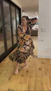 Constance Marie feet photo thumbnail