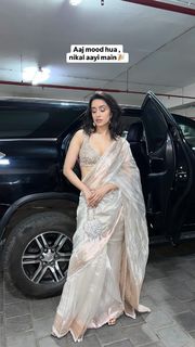 Shraddha Kapoor feet photo thumbnail