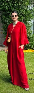 Parineeti Chopra feet photo thumbnail
