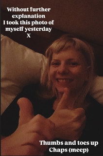 Aurora Aksnes feet photo thumbnail