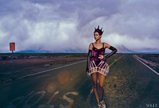 Rihanna feet photo thumbnail
