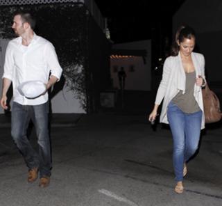 Minka Kelly feet photo thumbnail