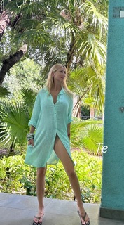 Nicole Neumann feet photo thumbnail