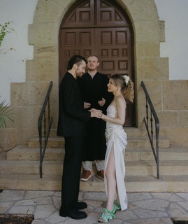 Erin Sanders feet photo 4