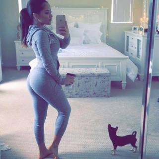Becky G feet photo thumbnail
