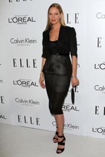 Uma Thurman feet photo thumbnail