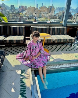 Alyson Stoner feet photo 2