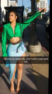 Queen Naija feet photo thumbnail