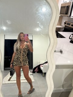 Victoria Waldrip feet photo thumbnail