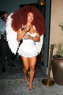 Karrueche Tran feet photo thumbnail