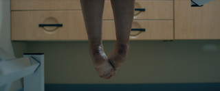 Demi Moore feet photo thumbnail