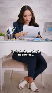 Larissa Manoela feet photo thumbnail