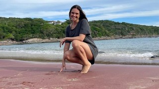 Juliana Paiva feet photo thumbnail