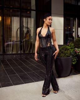 Blac Chyna feet photo thumbnail
