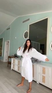 Jen Selter feet photo thumbnail