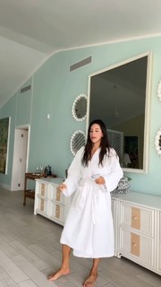 Jen Selter feet photo thumbnail