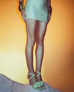 Marina Ruy Barbosa feet photo thumbnail