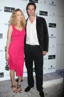 Heather Graham feet photo thumbnail