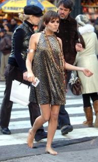 Sienna Miller feet photo thumbnail