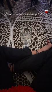 Danica Patrick feet photo thumbnail