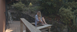 Sydney Sweeney feet photo thumbnail