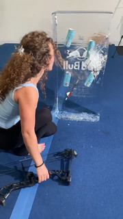 Sofie Dossi feet photo thumbnail