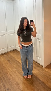 Kéfera Buchmann feet photo thumbnail