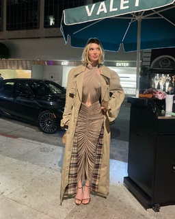 Elsa Hosk feet photo thumbnail