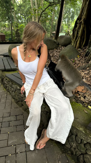 Corinna Kopf feet photo thumbnail
