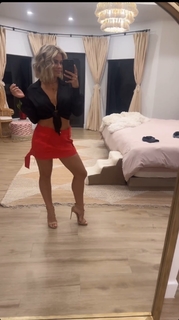 Paige VanZant feet photo thumbnail