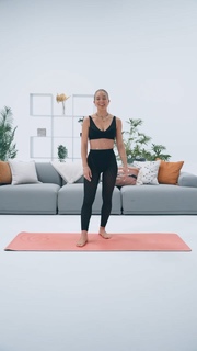 Lola Weippert feet photo thumbnail