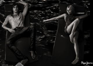 Sienna Miller feet photo thumbnail