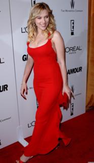 Scarlett Johansson feet photo thumbnail