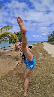 Valentina Shevchenko feet photo thumbnail