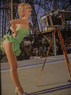 Nicole Neumann feet photo thumbnail