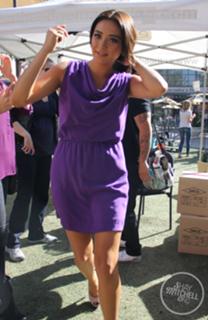Shay Mitchell feet photo thumbnail