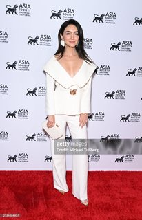 Nazanin Boniadi feet photo 3