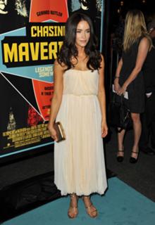 Abigail Spencer feet photo thumbnail